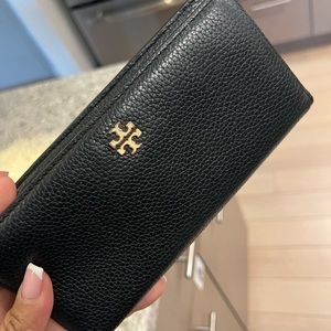 Tory Burch wallet